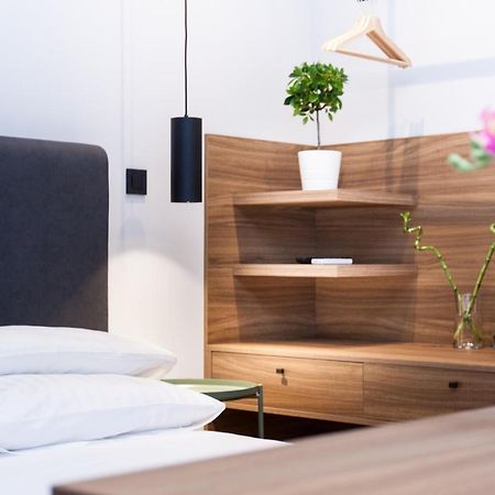 Rooms And Apartments Glossy 자그레브 외부 사진